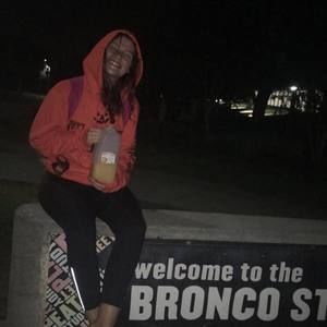 Meet your Posher, Lena